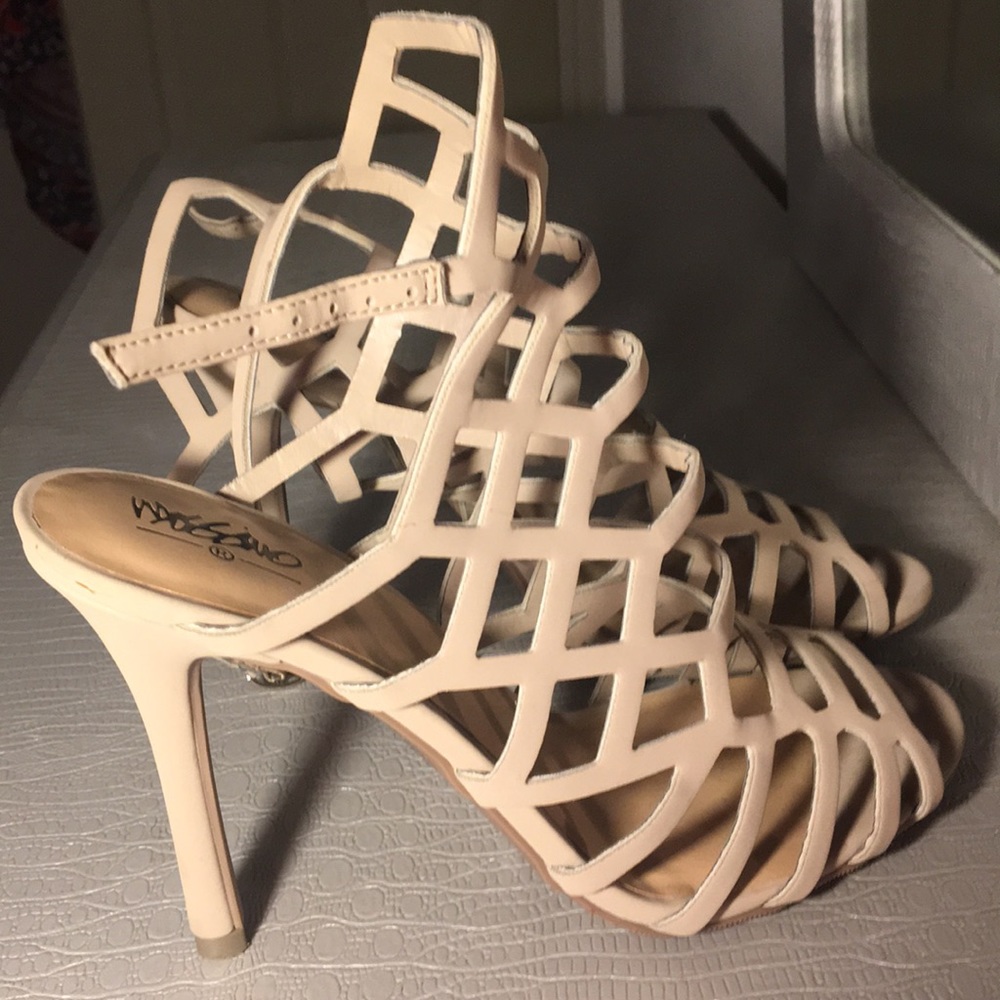 Moschino Cream Webbed Heels